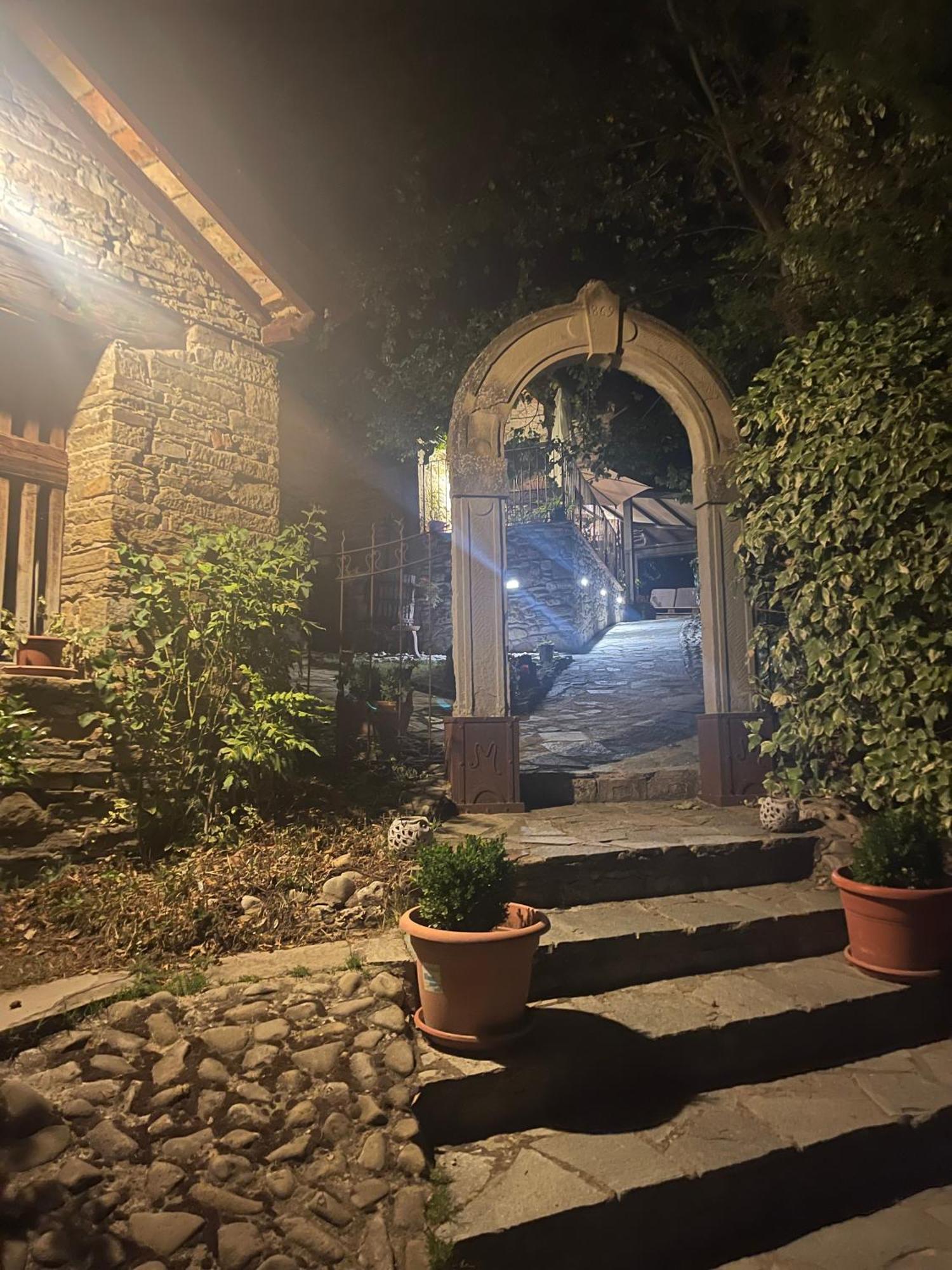 Borghetto Di Pedana Pensionat Città di Castello Exteriör bild